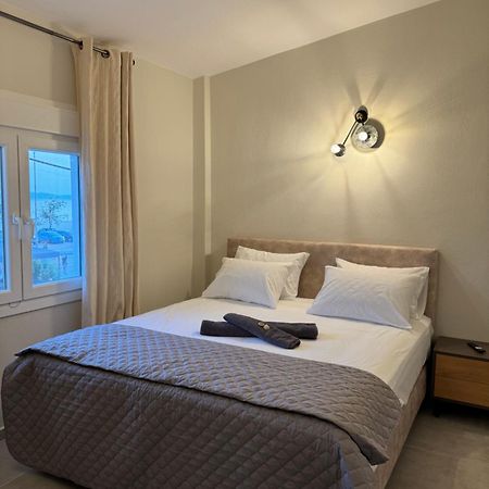 Seaviewapartment Ofrínion Dış mekan fotoğraf